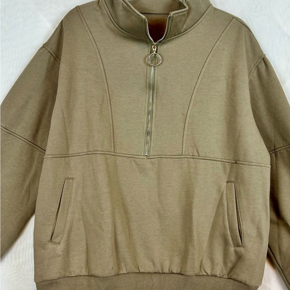 NEW Womens 1/2 Zip Thick Fleece Sweatshirt with Pockets / Size large - Picture 2 of 11
